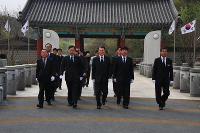 2011. 5. 2(월) 참배 이미지